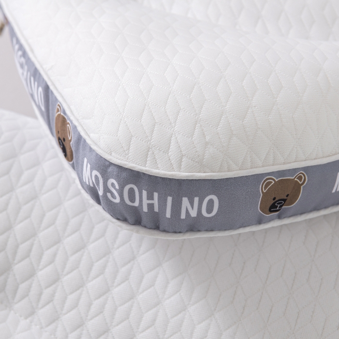 91家纺网 家纺一手货源 找家纺 （总）仁宇枕业 2025新款针织卡通小熊亲子组合枕头枕芯