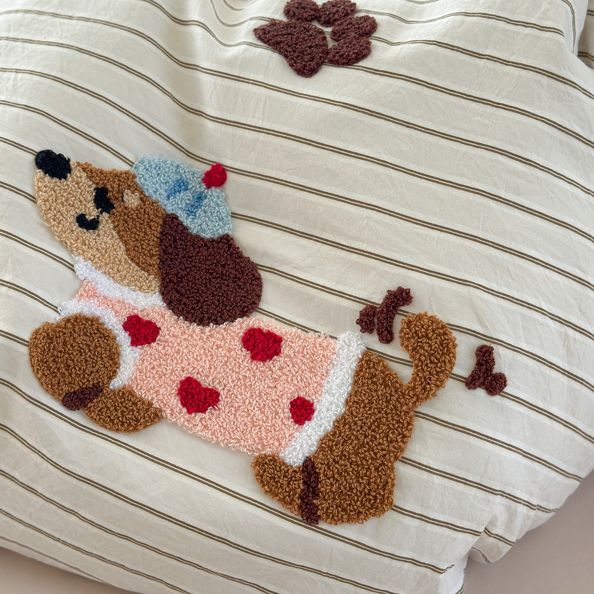 91家纺网 家纺一手货源 找家纺 优悦生活馆 2025新款水洗棉毛巾绣四件套-摩卡酱 摩卡酱-米色