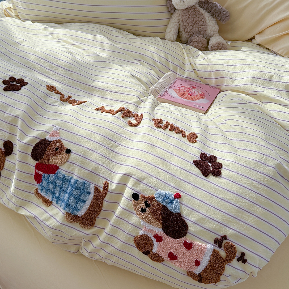 91家纺网 家纺一手货源 找家纺 优悦生活馆 2025新款水洗棉毛巾绣四件套-摩卡酱 摩卡酱-黄色