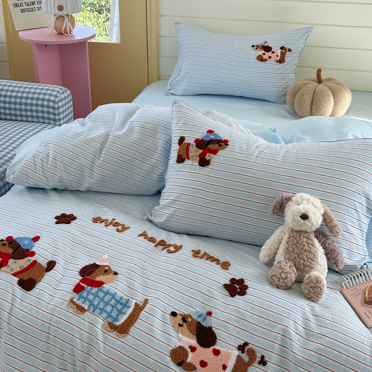 91家纺网 家纺一手货源 找家纺 优悦生活馆 2025新款水洗棉毛巾绣四件套-摩卡酱 摩卡酱-蓝色