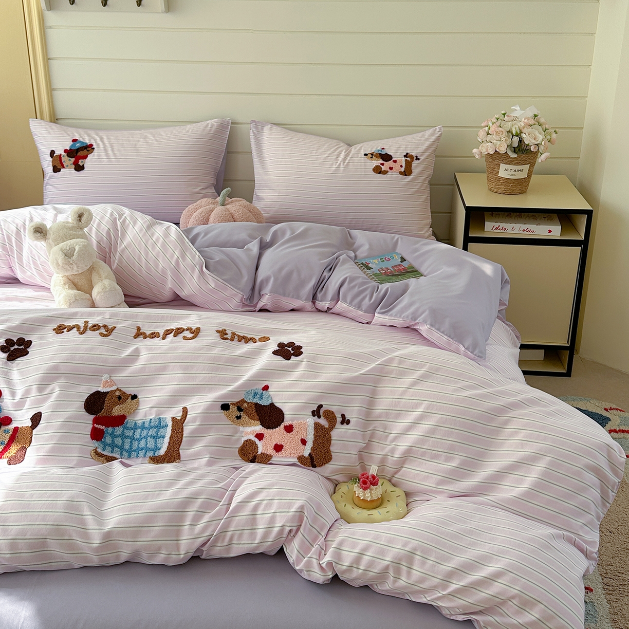 91家纺网 家纺一手货源 找家纺 优悦生活馆 2025新款水洗棉毛巾绣四件套-摩卡酱 摩卡酱-紫色