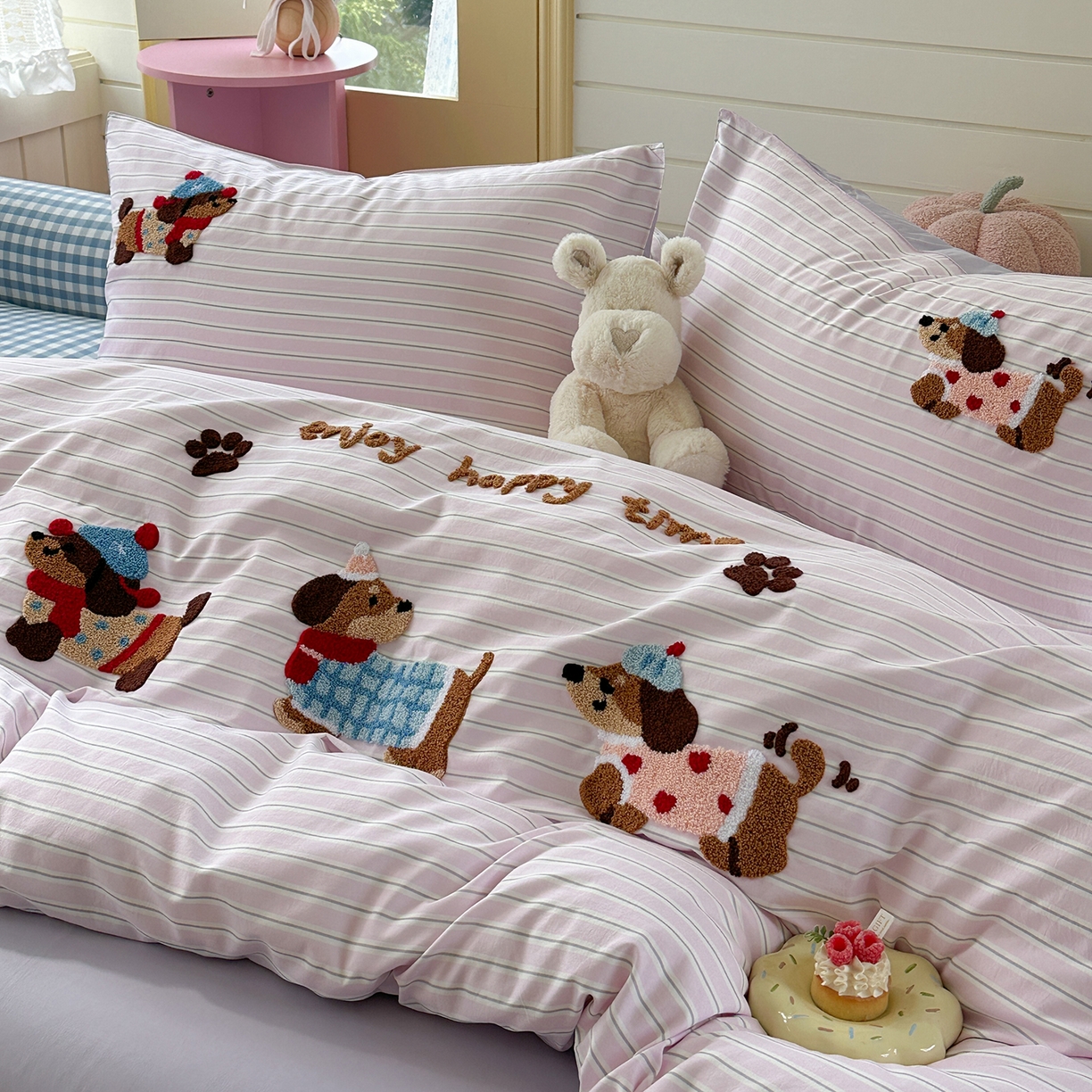 91家纺网 家纺一手货源 找家纺 优悦生活馆 2025新款水洗棉毛巾绣四件套-摩卡酱 摩卡酱-紫色