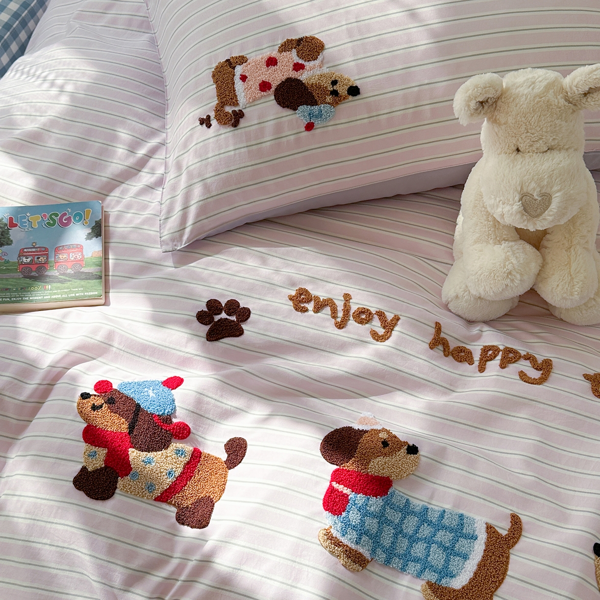 91家纺网 家纺一手货源 找家纺 优悦生活馆 2025新款水洗棉毛巾绣四件套-摩卡酱 摩卡酱-紫色