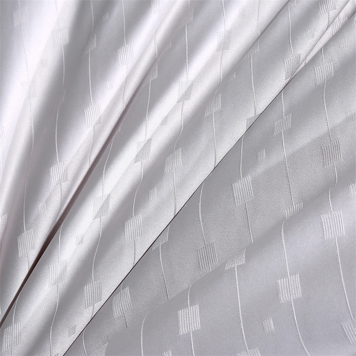 91家纺网 家纺一手货源 找家纺 恒鑫家纺 2025新款提花蚕丝被 高级灰