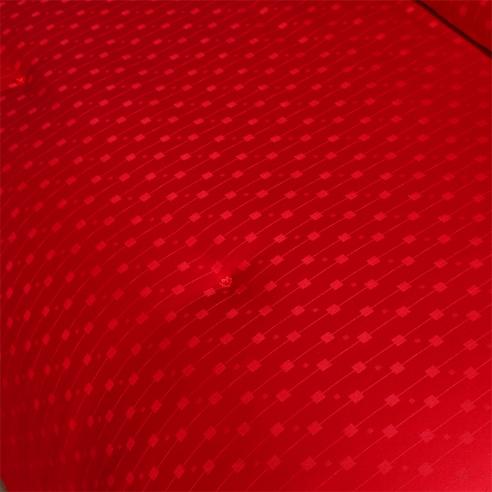 91家纺网 家纺一手货源 找家纺 恒鑫家纺 2025新款提花蚕丝被 婚庆红