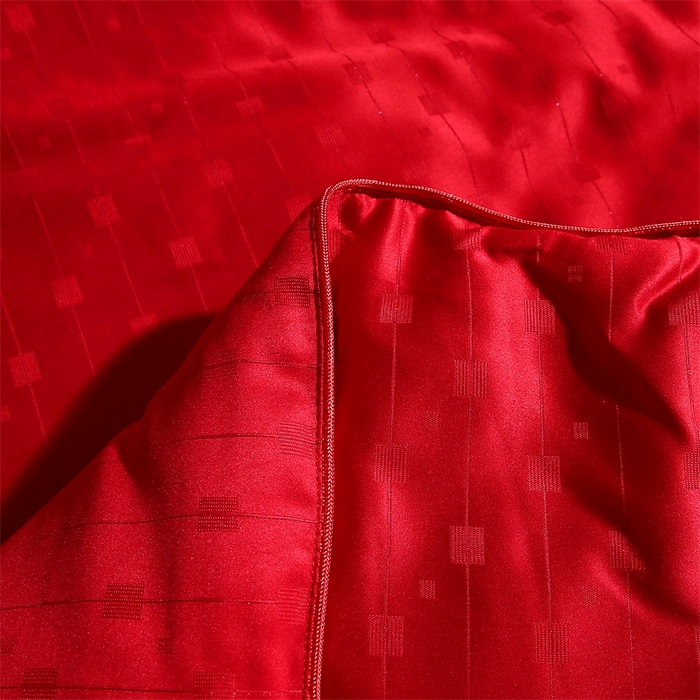 91家纺网 家纺一手货源 找家纺 恒鑫家纺 2025新款提花蚕丝被 婚庆红