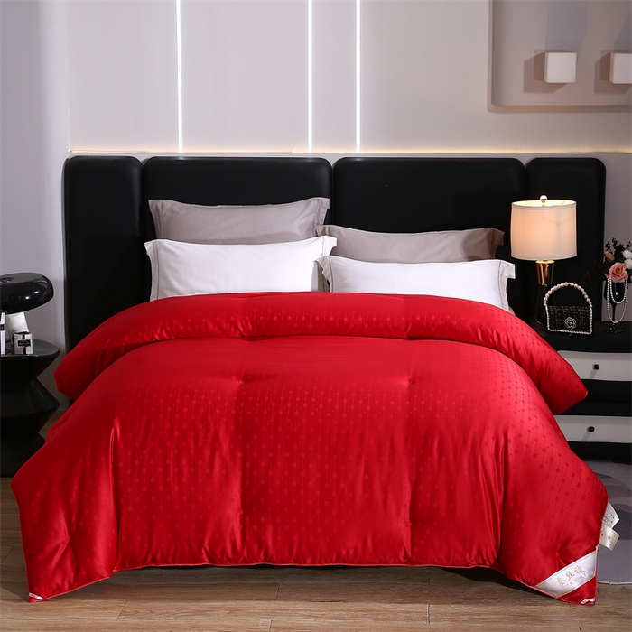 91家纺网 家纺一手货源 找家纺 恒鑫家纺 2025新款提花蚕丝被 婚庆红