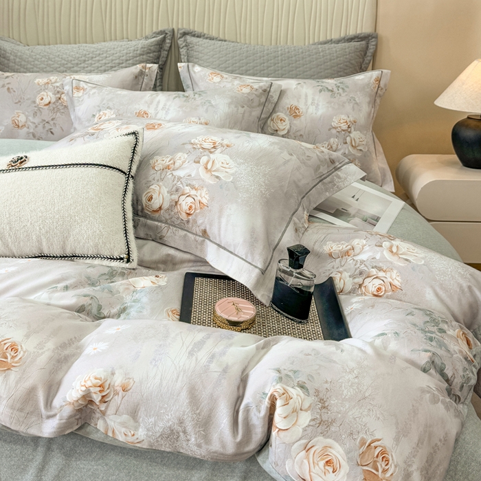 91家纺网 家纺一手货源 找家纺 凌鼎 2025新款100%全棉磨毛四件套数码印花加厚纯棉磨毛四件套烟雨花间灰