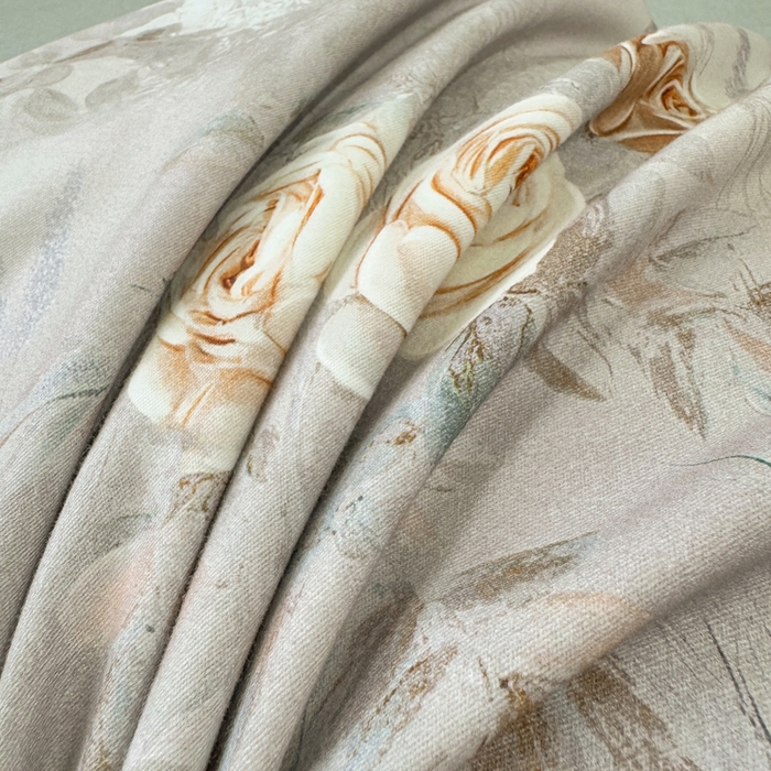 91家纺网 家纺一手货源 找家纺 凌鼎 2025新款100%全棉磨毛四件套数码印花加厚纯棉磨毛四件套烟雨花间灰