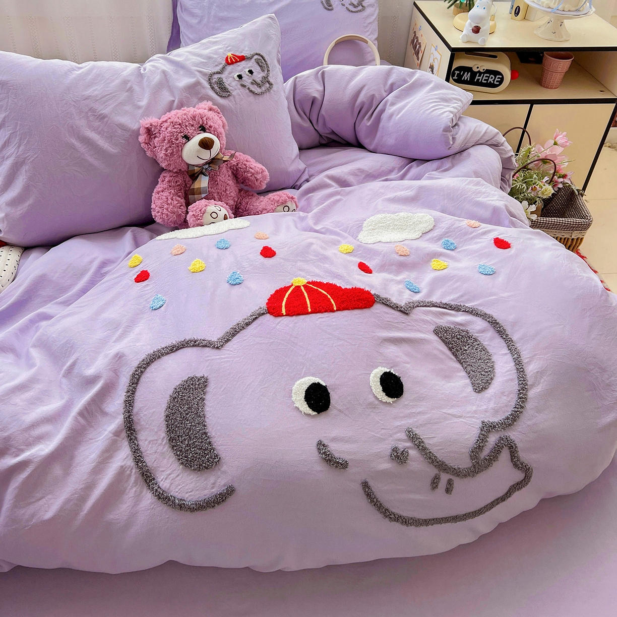 91家纺网 家纺一手货源 找家纺 凯洛奇 2025新款软糯水洗棉毛巾绣卡通四件套-奶油小象 奶油小象-紫