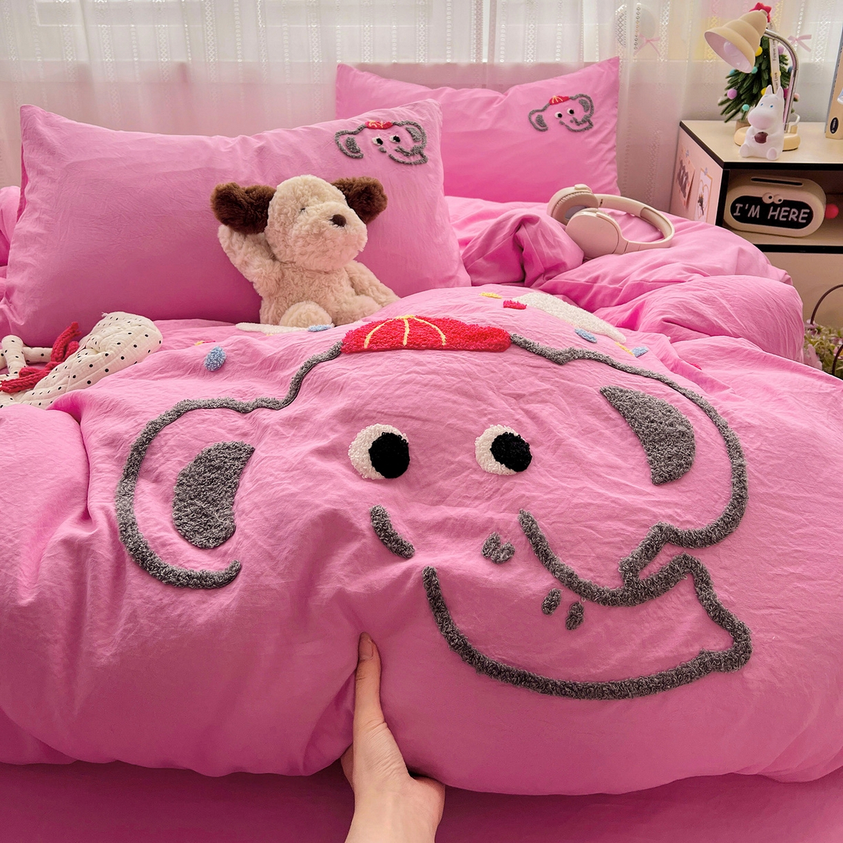 91家纺网 家纺一手货源 找家纺 （总）凯洛奇 2025新款软糯水洗棉毛巾绣卡通四件套-奶油小象