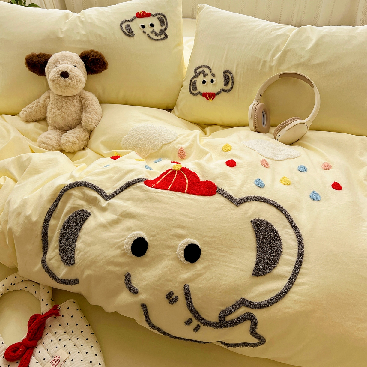 91家纺网 家纺一手货源 找家纺 凯洛奇 2025新款软糯水洗棉毛巾绣卡通四件套-奶油小象 奶油小象-黄