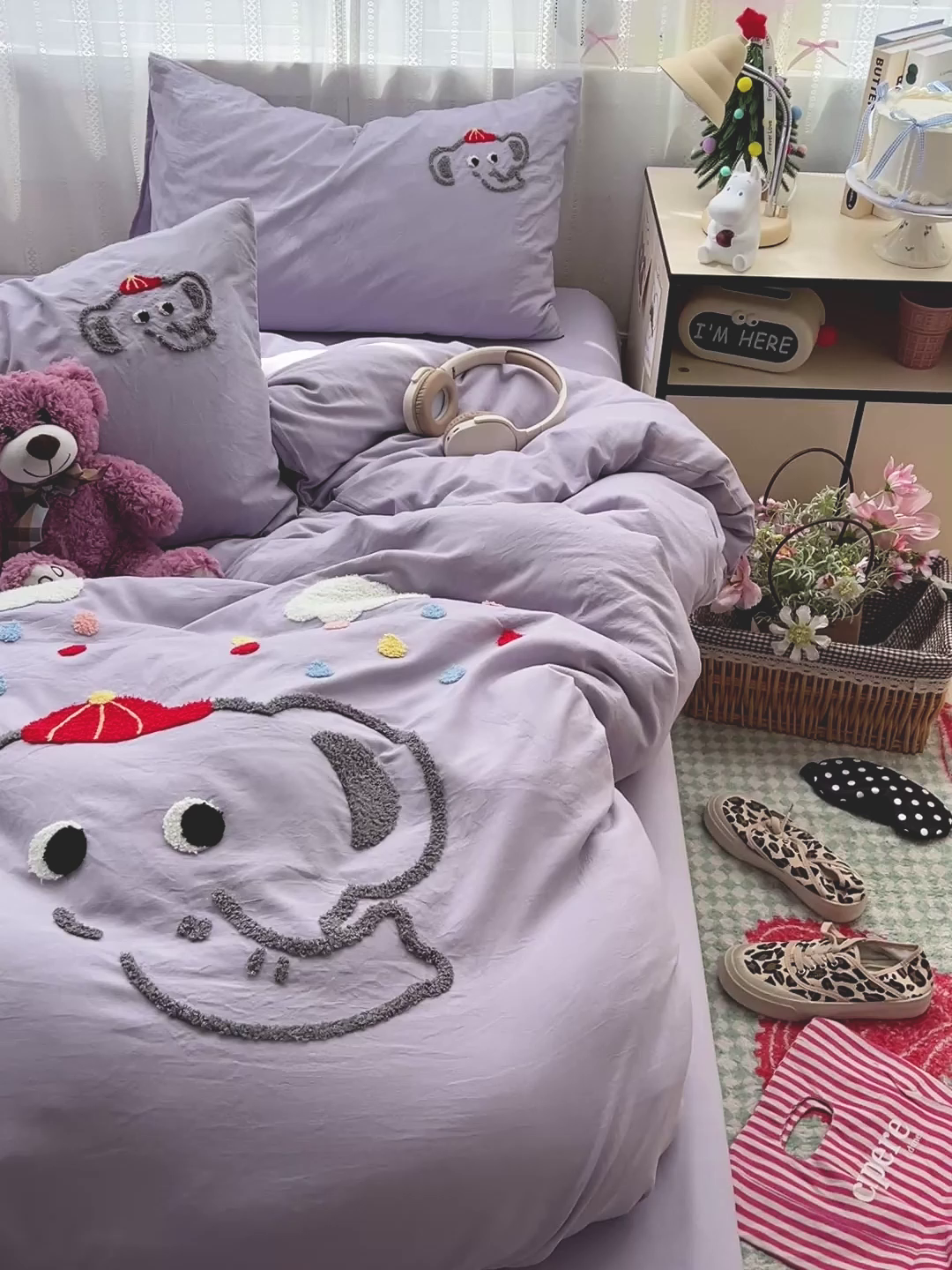 91家纺网 家纺一手货源 找家纺 凯洛奇 2025新款软糯水洗棉毛巾绣卡通四件套-奶油小象 奶油小象-紫