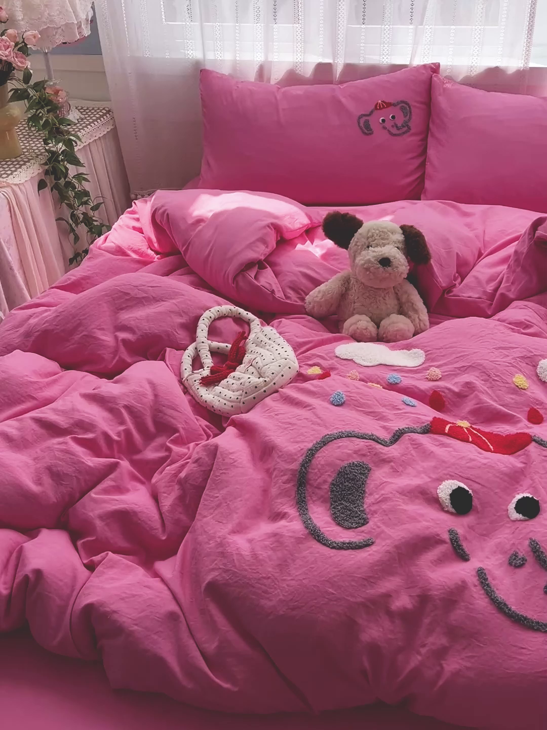 91家纺网 家纺一手货源 找家纺 凯洛奇 2025新款软糯水洗棉毛巾绣卡通四件套-奶油小象 奶油小象-玫红