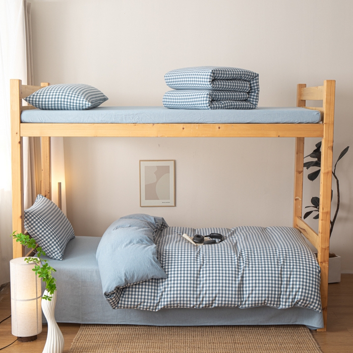 91家纺网 家纺一手货源 找家纺 九沐良品 2025新款亲肤舒适学生宿舍上下铺三件套六件套大礼包宿舍三件套上下铺三件套 浅蓝小格