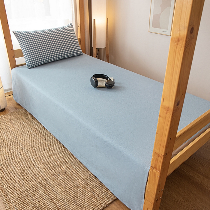 91家纺网 家纺一手货源 找家纺 九沐良品 2025新款亲肤舒适学生宿舍上下铺三件套六件套大礼包宿舍三件套上下铺三件套 浅蓝小格