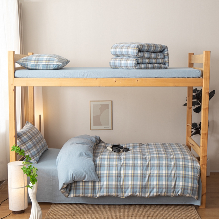 91家纺网 家纺一手货源 找家纺 九沐良品 2025新款亲肤舒适学生宿舍上下铺三件套六件套大礼包宿舍三件套上下铺三件套 莫妮卡兰