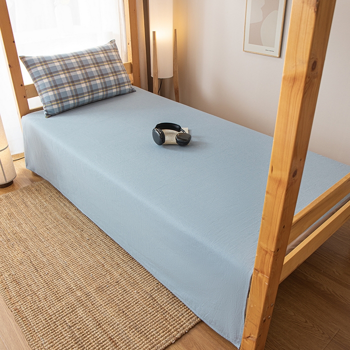 91家纺网 家纺一手货源 找家纺 九沐良品 2025新款亲肤舒适学生宿舍上下铺三件套六件套大礼包宿舍三件套上下铺三件套 莫妮卡兰