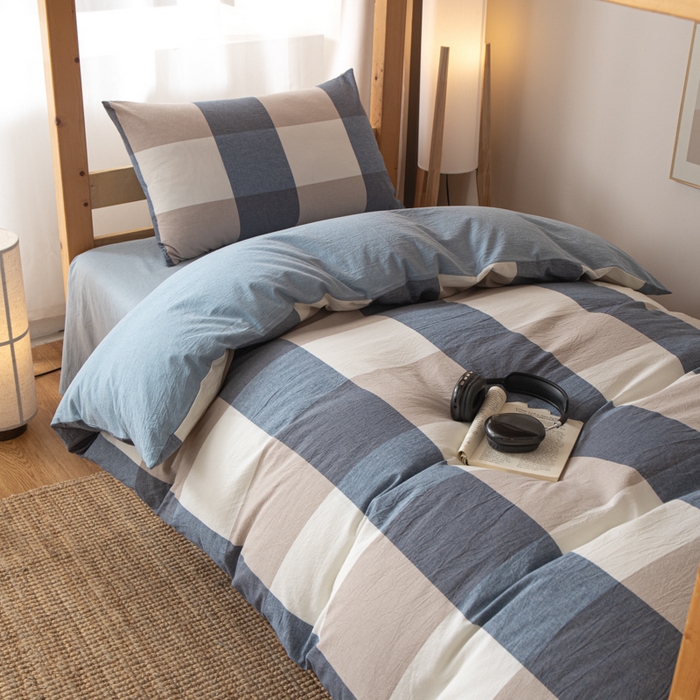 91家纺网 家纺一手货源 找家纺 九沐良品 2025新款亲肤舒适学生宿舍上下铺三件套六件套大礼包宿舍三件套上下铺三件套 蓝大格