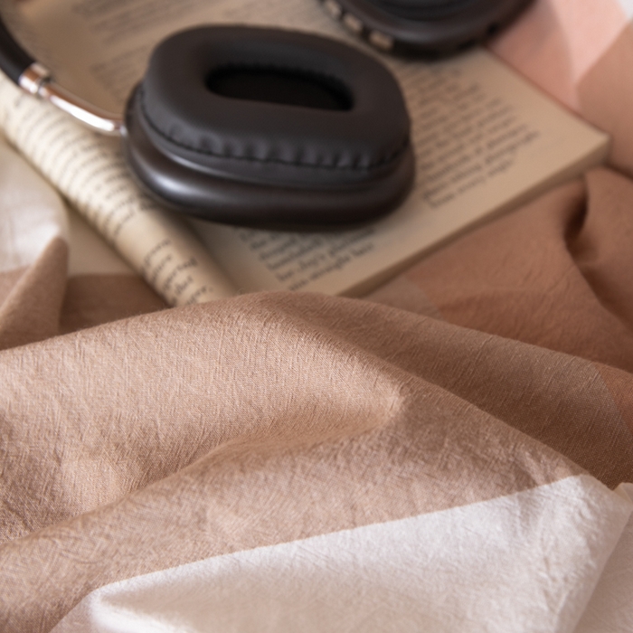 91家纺网 家纺一手货源 找家纺 九沐良品 2025新款亲肤舒适学生宿舍上下铺三件套六件套大礼包宿舍三件套上下铺三件套 粉大格