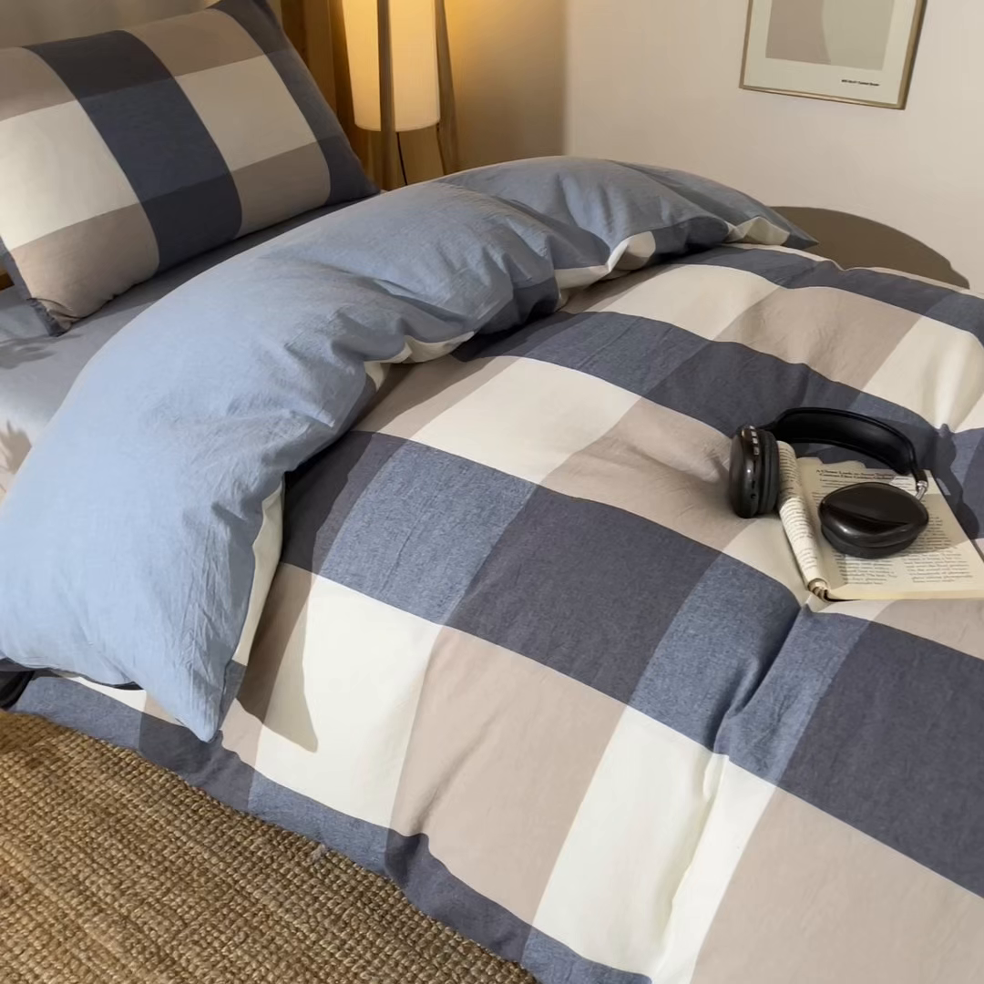 91家纺网 家纺一手货源 找家纺 九沐良品 2025新款亲肤舒适学生宿舍上下铺三件套六件套大礼包宿舍三件套上下铺三件套 蓝大格