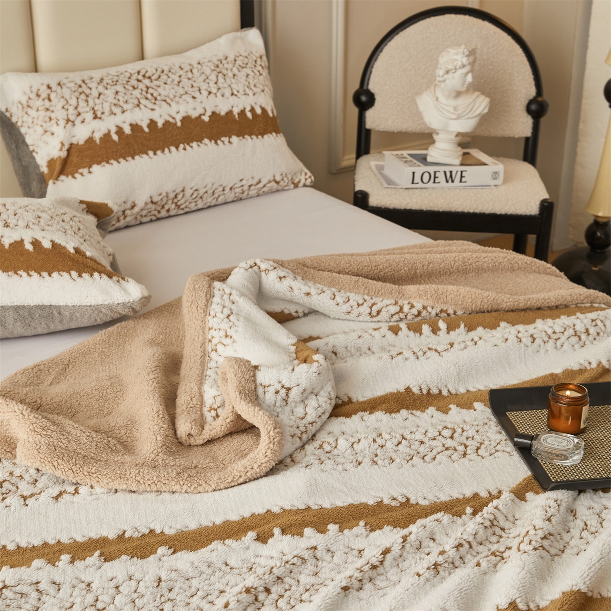 91家纺网 家纺一手货源 找家纺 （总）莱家富 2025新款双层加厚阳离子提花毛毯羊羔绒毛毯盖毯办公室午休毯