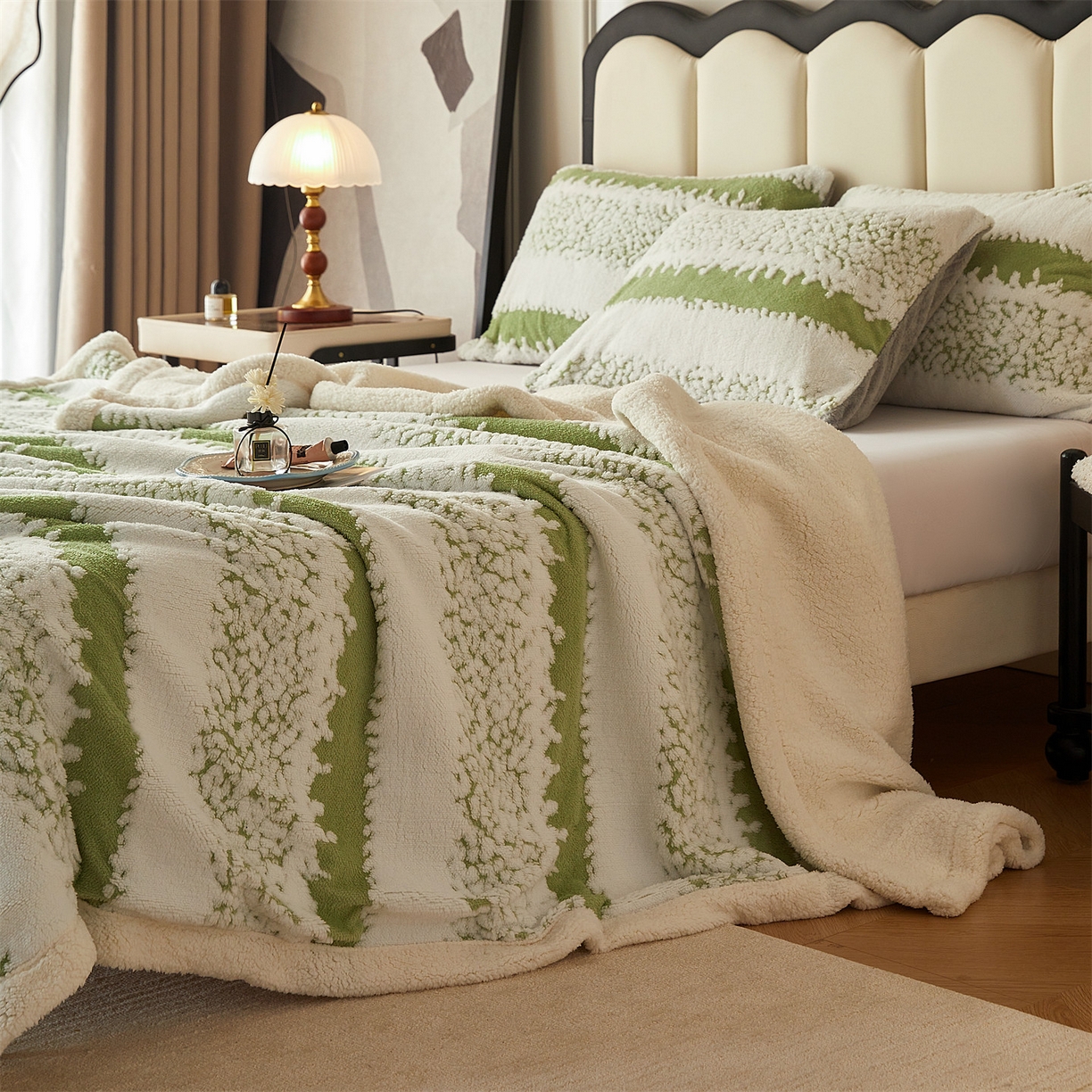 91家纺网 家纺一手货源 找家纺 莱家富 2026新款双层加厚阳离子提花毛毯羊羔绒毛毯盖毯办公室午休毯 浔彩-果绿