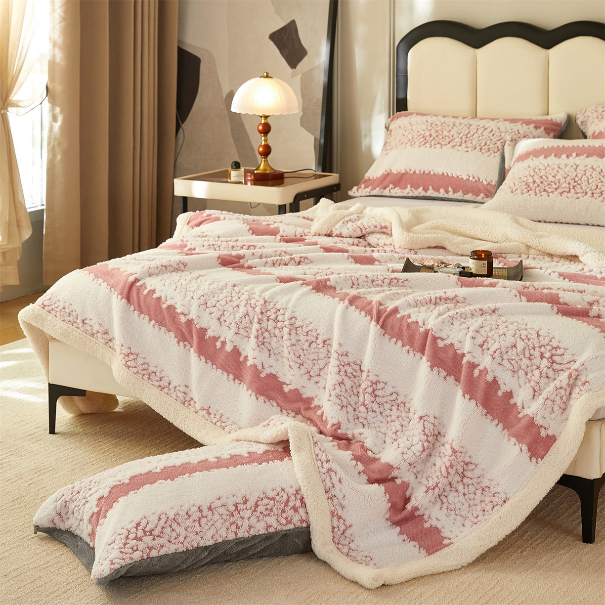 91家纺网 家纺一手货源 找家纺 莱家富 2026新款双层加厚阳离子提花毛毯羊羔绒毛毯盖毯办公室午休毯 浔彩-豆沙