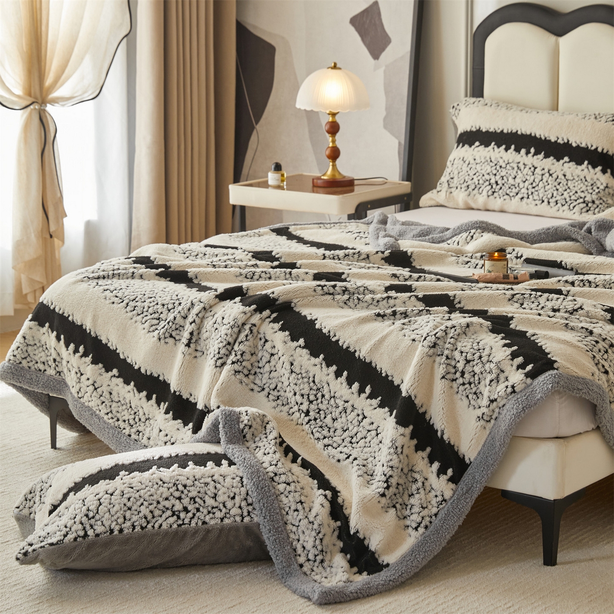 91家纺网 家纺一手货源 找家纺 莱家富 2026新款双层加厚阳离子提花毛毯羊羔绒毛毯盖毯办公室午休毯 浔彩-奶白