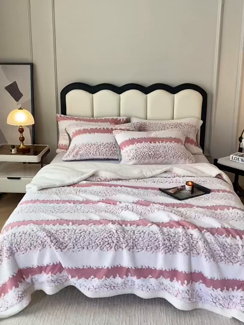 91家纺网 家纺一手货源 找家纺 莱家富 2026新款双层加厚阳离子提花毛毯羊羔绒毛毯盖毯办公室午休毯 浔彩-豆沙