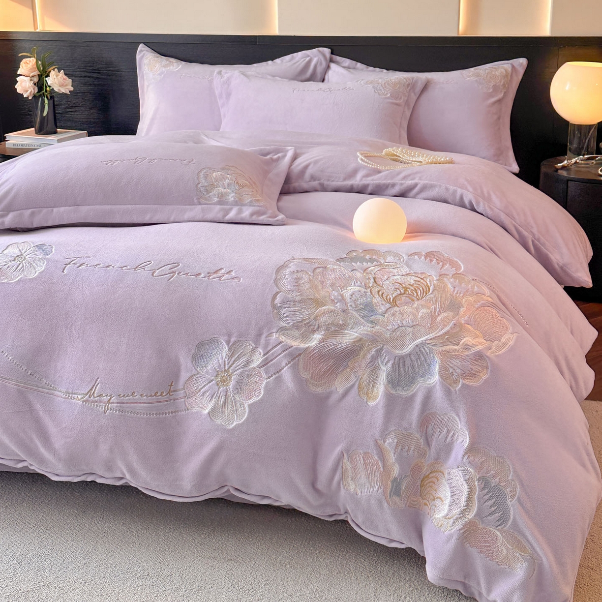 91家纺网 家纺一手货源 找家纺 （总）菲儿家纺 2025新款轻奢简约牛奶绒刺绣保暖四件套