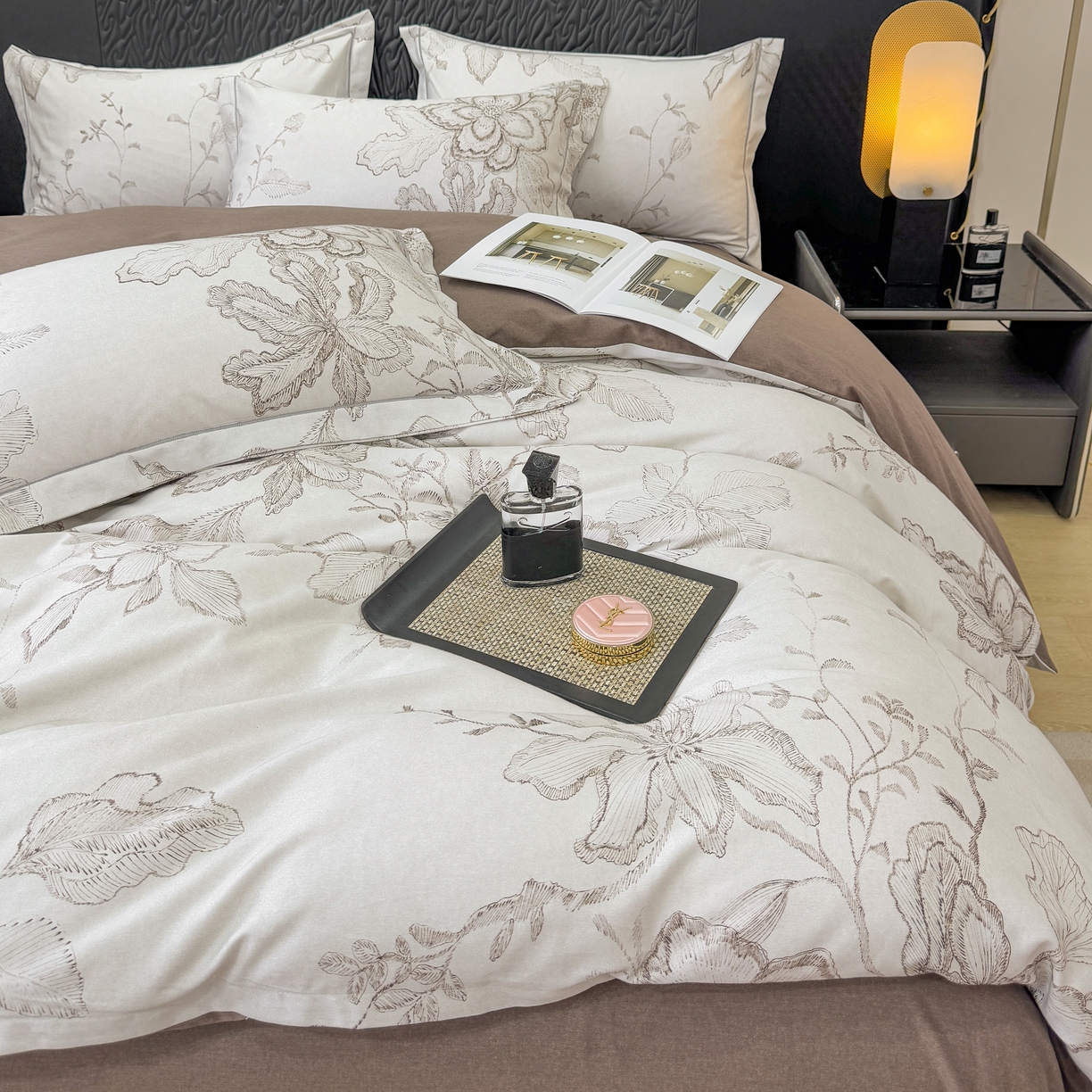 91家纺网 家纺一手货源 找家纺 凌鼎 2025新款100%全棉生态磨毛四件套系列1镜花水月咖