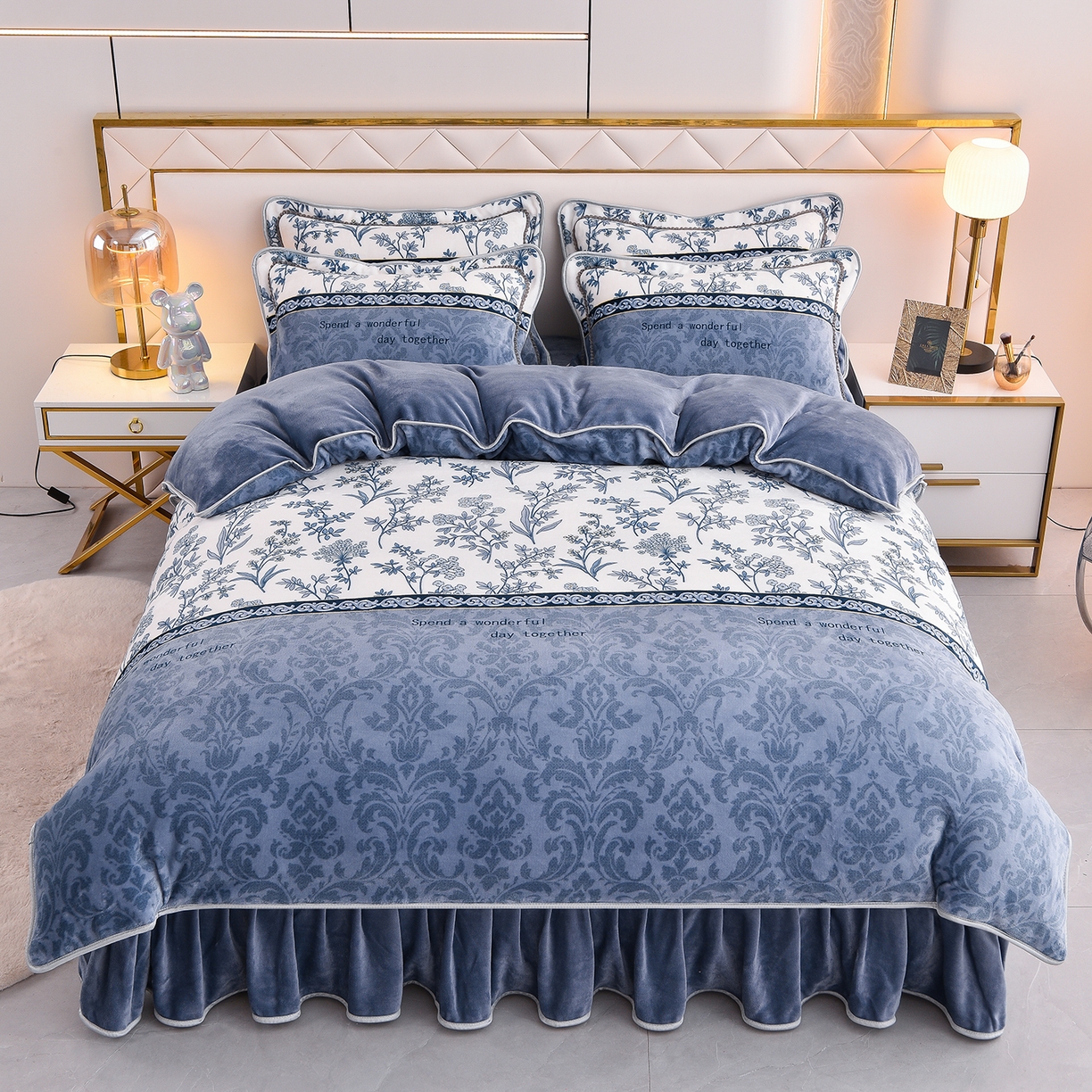 91家纺网 家纺一手货源 找家纺 启扬 2025直播爆款新款8.5斤加厚高克重牛奶绒四件套床裙款法莱绒宝宝绒金貂绒 相思叶语-灰