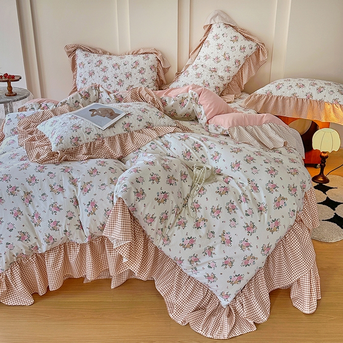 91家纺网 家纺一手货源 找家纺 易辰美 2025新款法式公主风夹棉床盖四件套 蔻依娜-粉