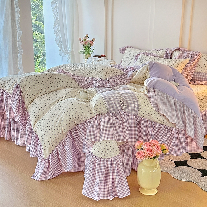 91家纺网 家纺一手货源 找家纺 易辰美 2025新款法式公主风夹棉床盖四件套 艾薇尔-紫