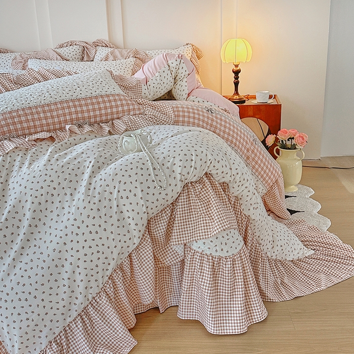 91家纺网 家纺一手货源 找家纺 （总）易辰美 2025新款法式公主风夹棉床盖四件套