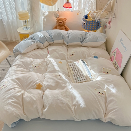 韩巢家纺 2025新款学生宿舍寝室高低床水洗棉毛巾绣学生季被套床单三件套-幸运熊 幸运熊白蓝