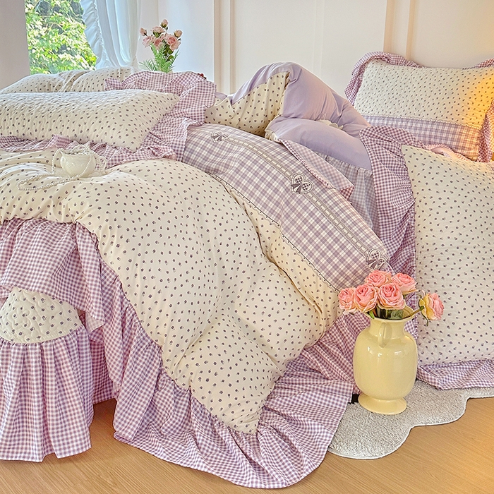 91家纺网 家纺一手货源 找家纺 易辰美 2025新款法式公主风夹棉床盖四件套 艾薇尔-紫