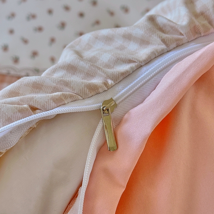 91家纺网 家纺一手货源 找家纺 易辰美 2025新款法式公主风夹棉床盖四件套 艾薇尔-桔