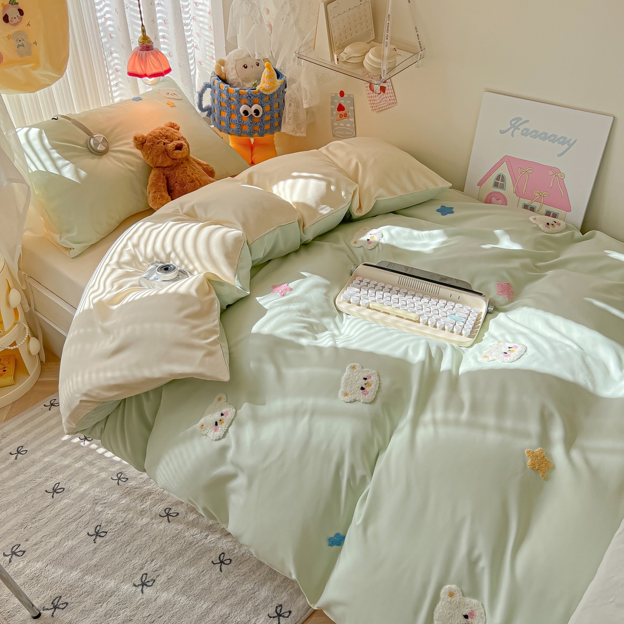 91家纺网 家纺一手货源 找家纺 韩巢家纺 2025新款学生宿舍寝室高低床水洗棉毛巾绣学生季被套床单三件套-幸运熊 幸运熊浅绿黄