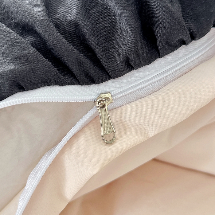 91家纺网 家纺一手货源 找家纺 易辰美 2025新款法式公主风夹棉床盖四件套 黑樱桃