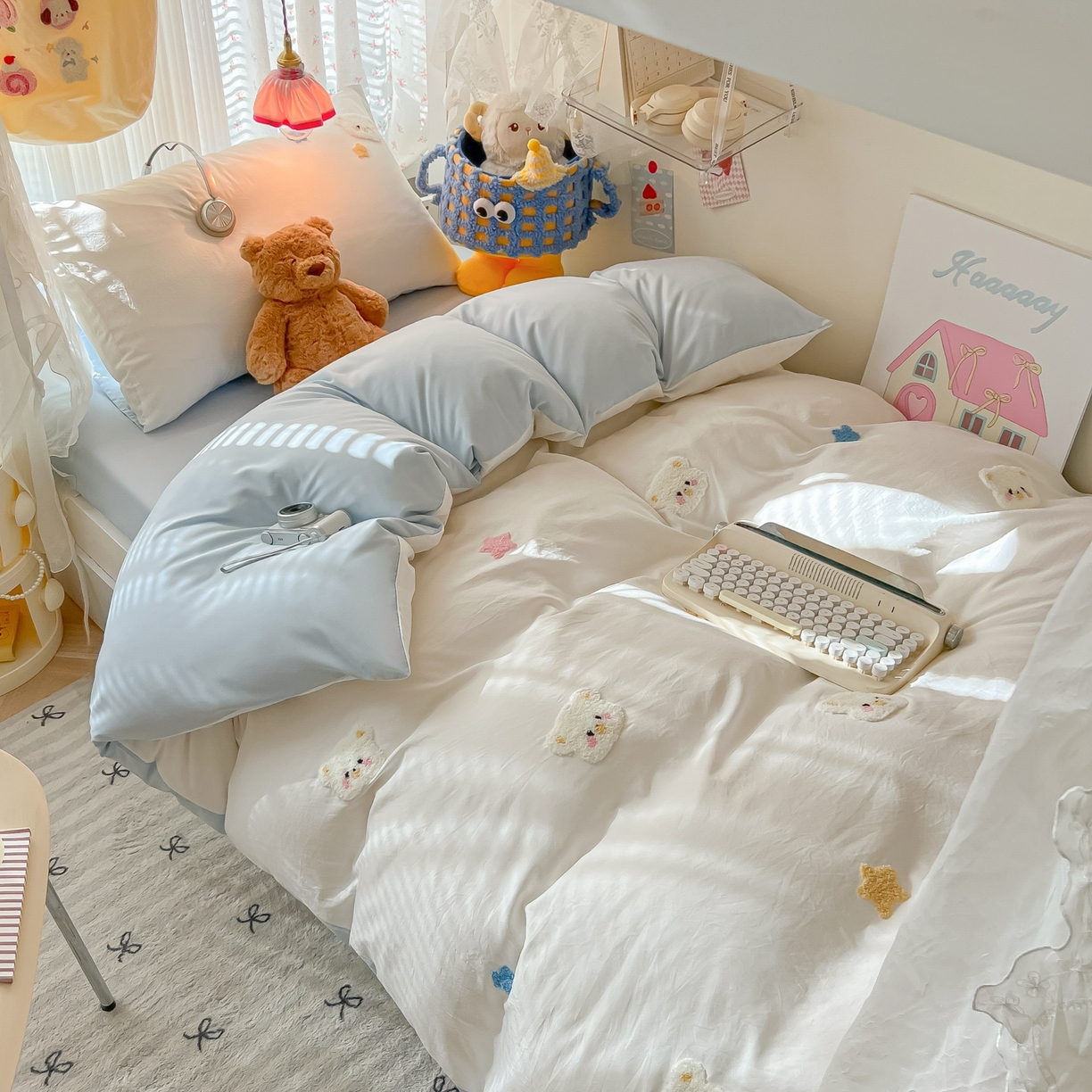 91家纺网 家纺一手货源 找家纺 韩巢家纺 2025新款学生宿舍寝室高低床水洗棉毛巾绣学生季被套床单三件套-幸运熊 幸运熊白蓝