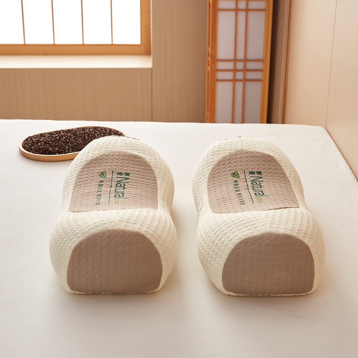 91家纺网 家纺一手货源 找家纺 眠多宝2025新款天然草本荞麦枕枕头枕芯针织刺绣大凉山荞麦 米白