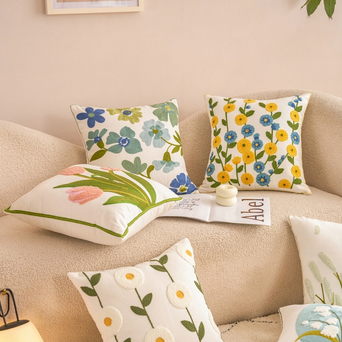 91家纺网 家纺一手货源 找家纺 诺可 2025新款田园风全棉毛巾绣刺绣抱枕枕头枕芯 组合图仅供参考