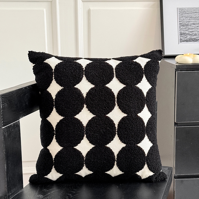 91家纺网 家纺一手货源 找家纺 （总）诺可 2025新款全棉黑白简约系毛巾绣抱枕枕头枕芯