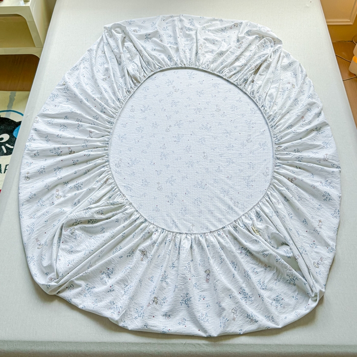 91家纺网 家纺一手货源 找家纺 眠多宝2025新款皱皱纱双层纱床笠三件套直播热款 草丛兔