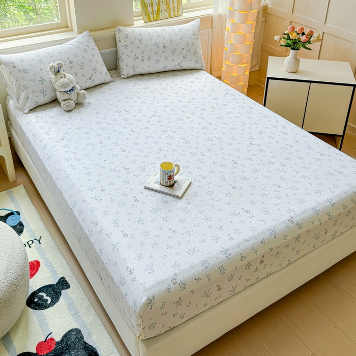 91家纺网 家纺一手货源 找家纺 眠多宝2025新款皱皱纱双层纱床笠三件套直播热款 草丛兔