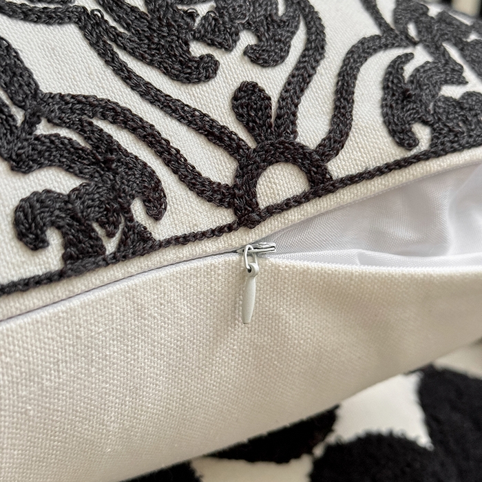 91家纺网 家纺一手货源 找家纺 诺可 2025新款全棉黑白简约系毛巾绣抱枕枕头枕芯 黑白简约系-团簇