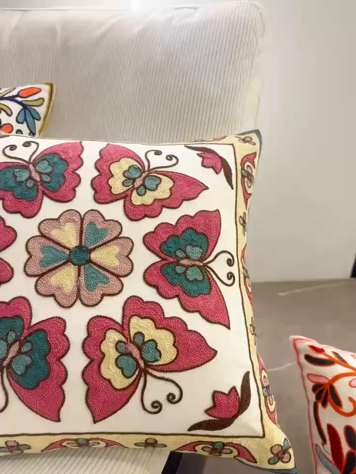 91家纺网 家纺一手货源 找家纺 （总）诺可 2025新款全棉毛巾绣抱枕动物款抱枕