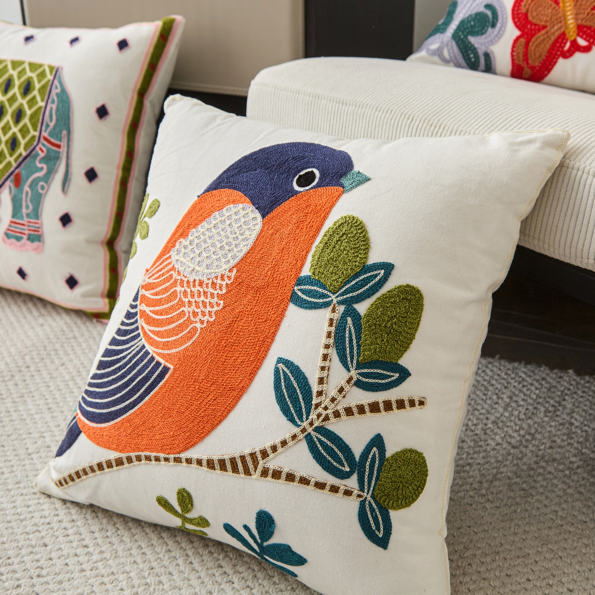 91家纺网 家纺一手货源 找家纺 诺可 2025新款全棉毛巾绣抱枕动物款抱枕 组合图仅供参考